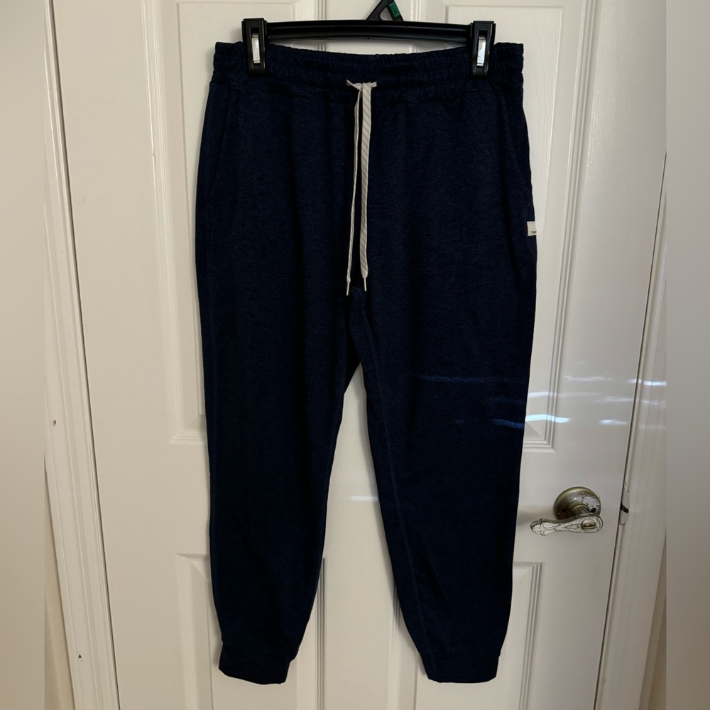 Vuori Performance jogger